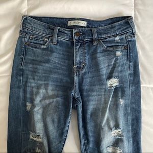 a&f distressed jeans
